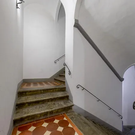 Duomo Luxury Wi-fi A/c Apartment